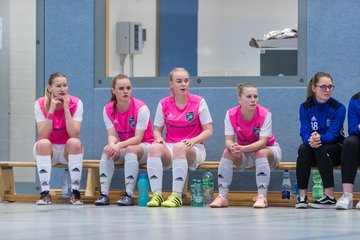 Bild 13 - F Loewinnen Hallen Cup